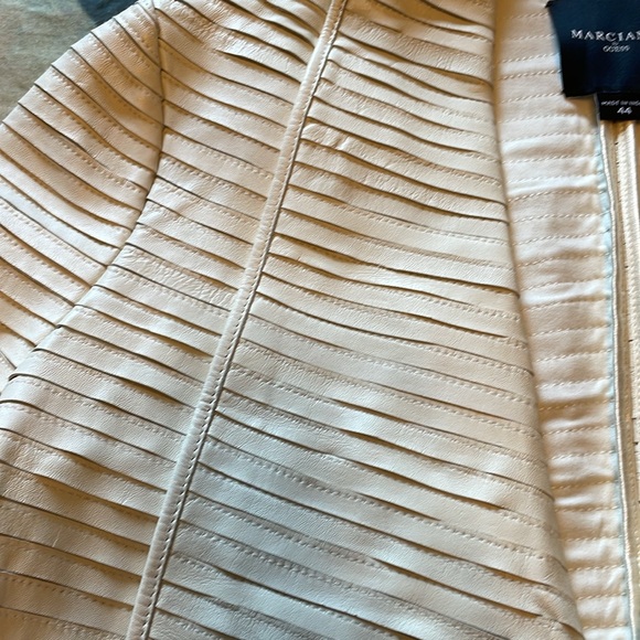NWT Marciano genuine leather pearl jacket size 8 - Picture 4 of 9